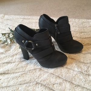 True Religion leather heel booties 💖